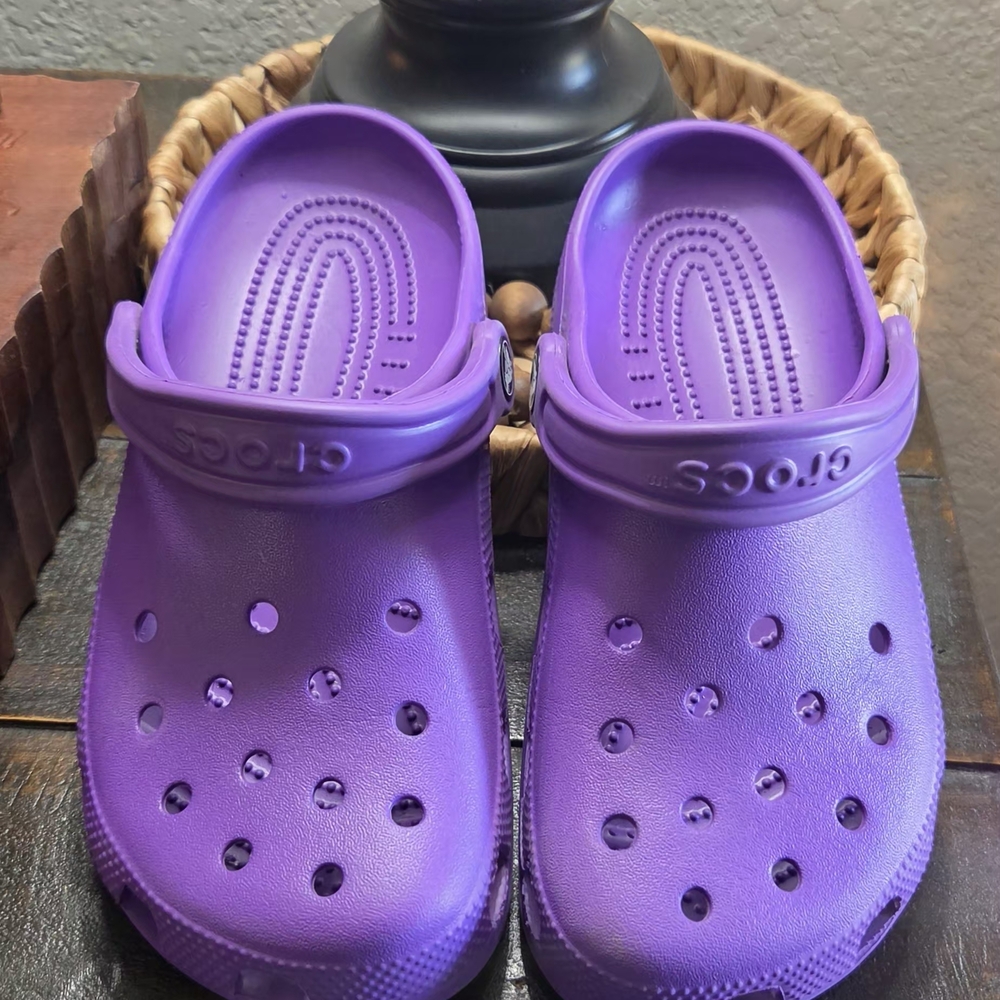 LIKE NEW Crocs Kids' Classic Clog - Purple
